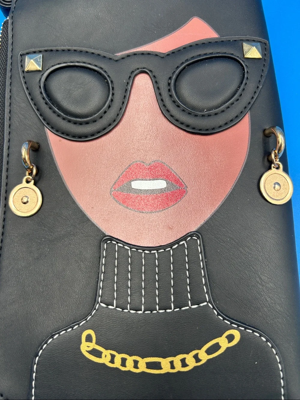 N/A retro glam